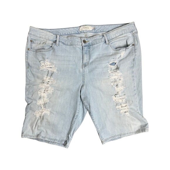 Torrid Distressed Denim Light Washed Bermuda Shorts Size 22 - Picture 1 of 10